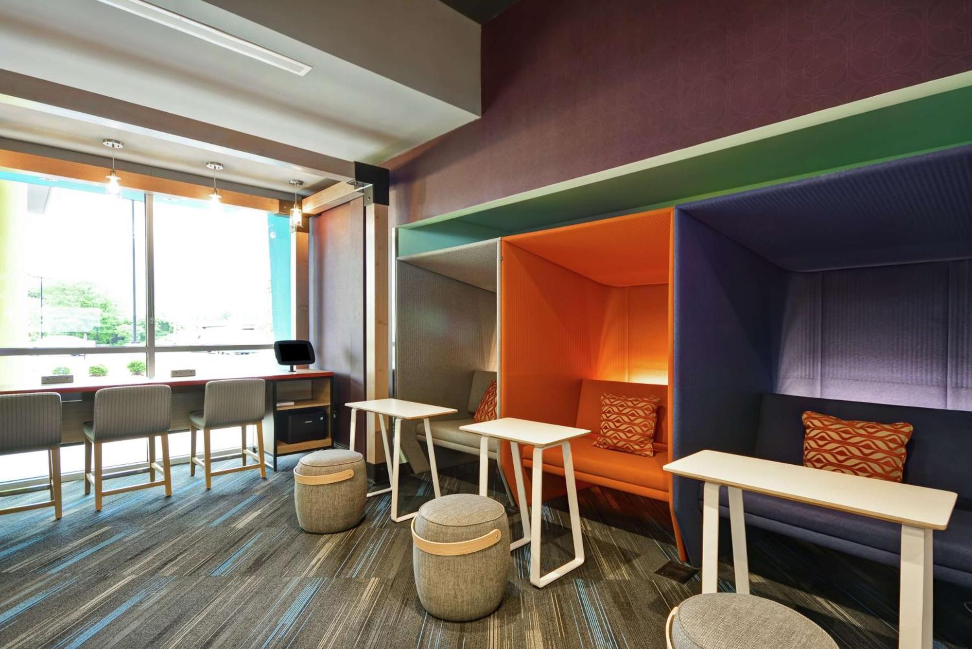 Tru By Hilton Chicopee Springfield Hotel Exterior foto